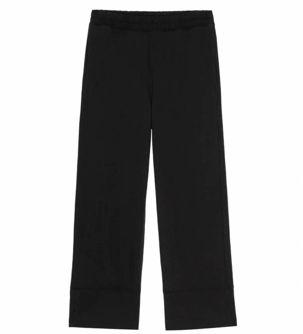 NEW THE GREAT. women's the jersey win pants in black